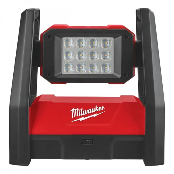 Đèn LED hắt chuyên dụng M18 TAL Milwaukee
