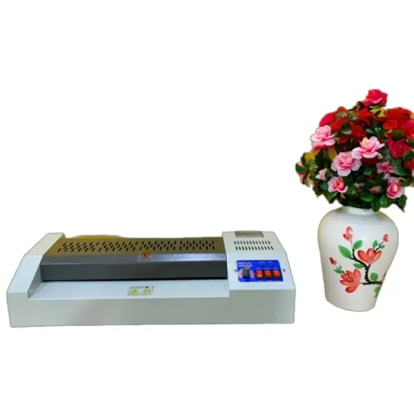 Máy ép plastic YT 320 rulo trung bình