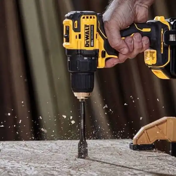 Máy khoan búa pin DCD709 DEWALT