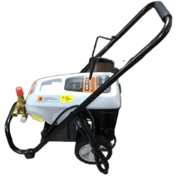 Máy phun xịt rửa LUTIAN LT-16MC (2000 PSI-2.2KW)