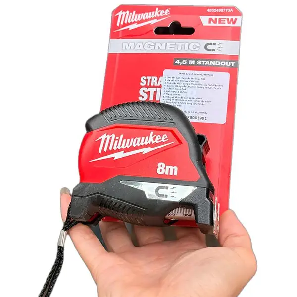 THƯỚC CUỘN 8M CÓ NAM CHÂM MILWAUKEE 4932498770A